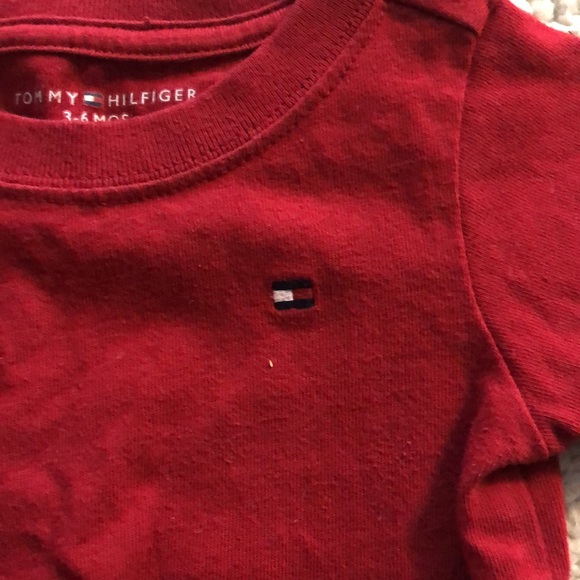 3-6m red t-shirt - Picture 2 of 5
